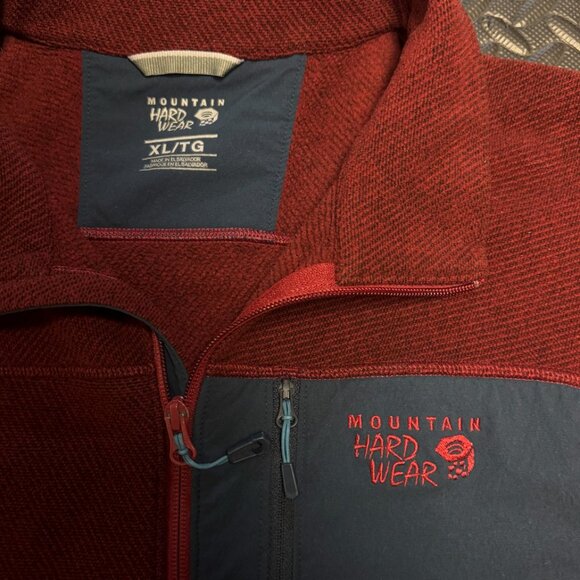 MOUNTAIN HARDWEAR Red/Navy fleece - Picture 3 of 4